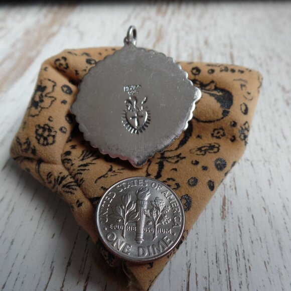 Virgins Saints & Angels Cloister San Benito Medallion Sterling Pendant - Picture 5 of 5